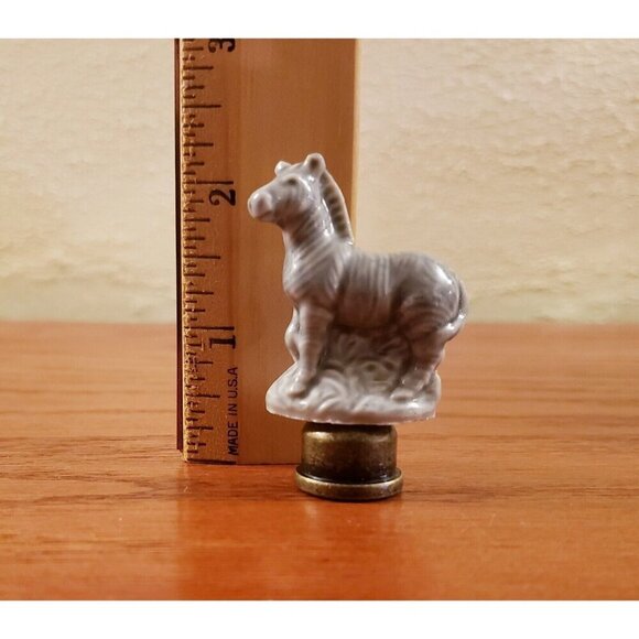 African Zebra Lamp Finial Shade Topper Ceramic Wade England Vintage - Picture 4 of 5